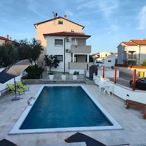  Apartment Ivana With The Pool